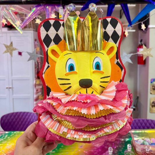 Under the Big Top: Whimsical Circus Wall Mount Workshop
